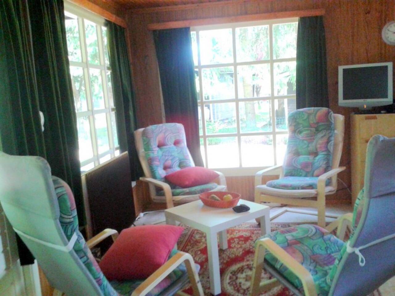 Chalet pittoresque à Tellin avec vue sur la montagne in Resteigne, Tellin