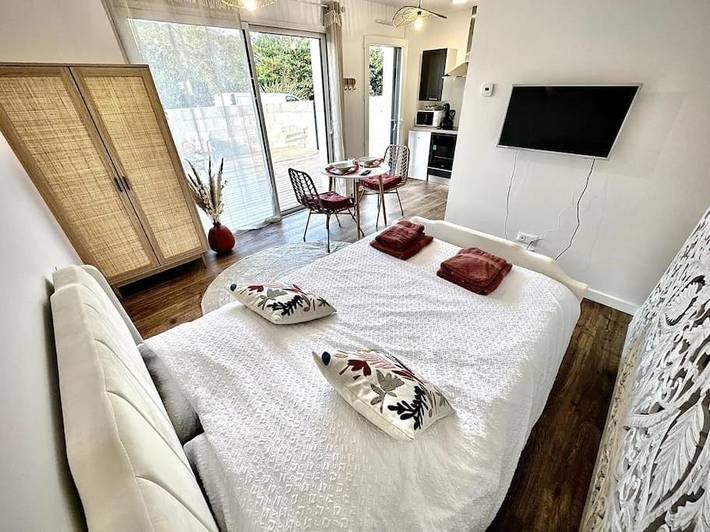 Gîte pour 2 personnes, avec terrasse à Saint-Avé - 2