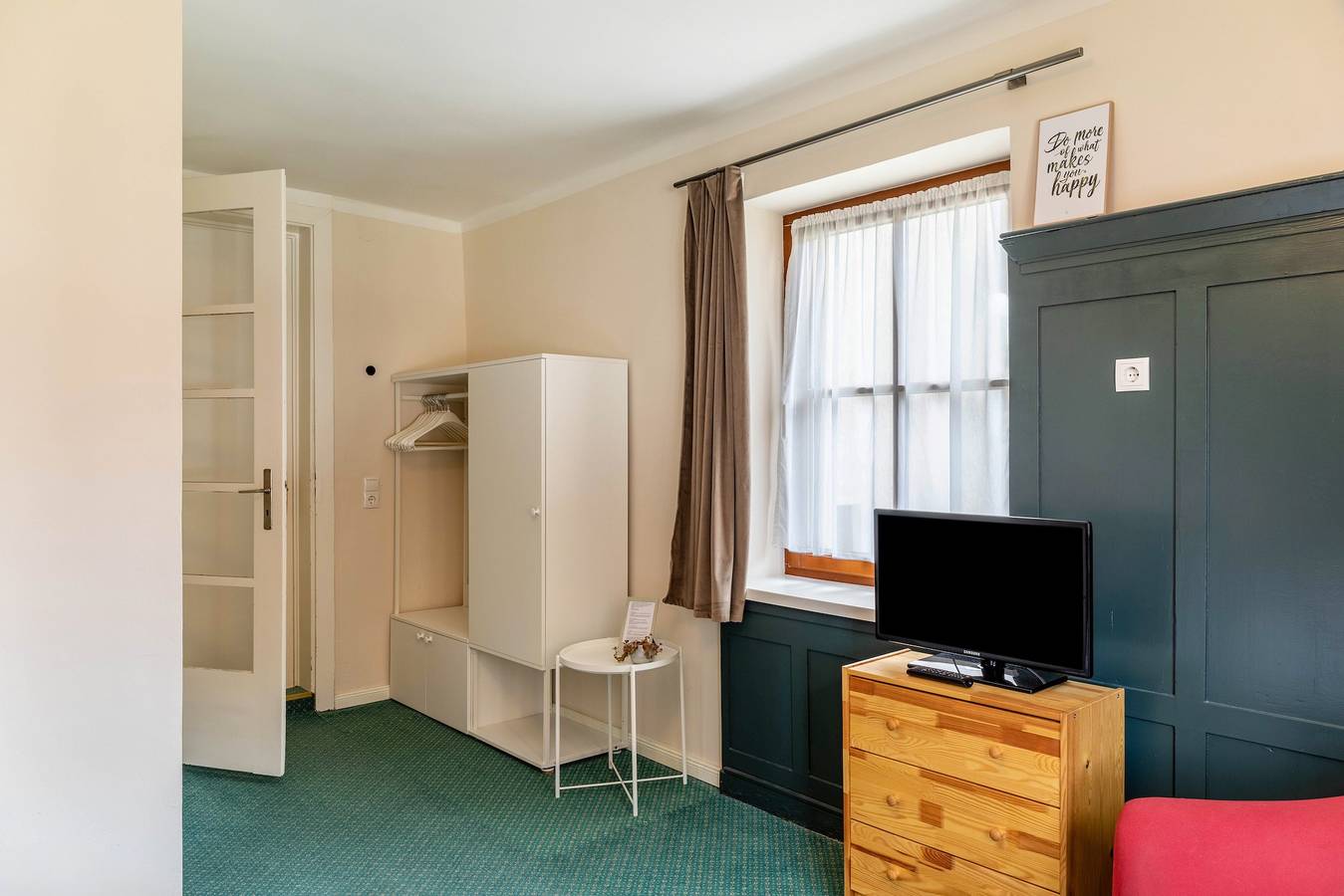 Kamer 22 tweepersoonskamer met uitzicht op de bergen en Wi-Fi, foto 8