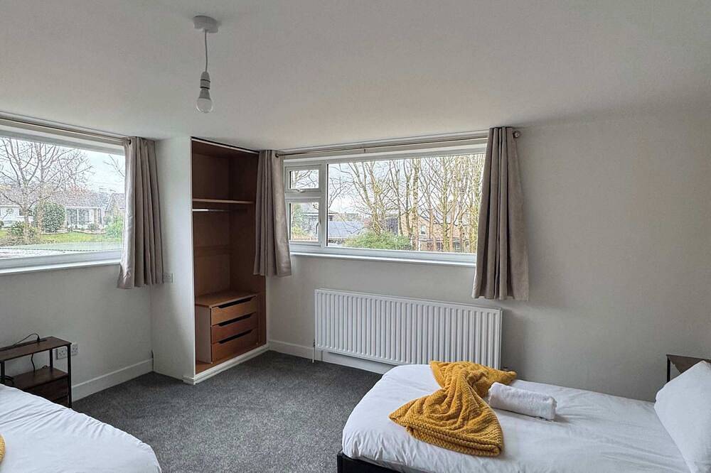 Cross House in Greater Manchester