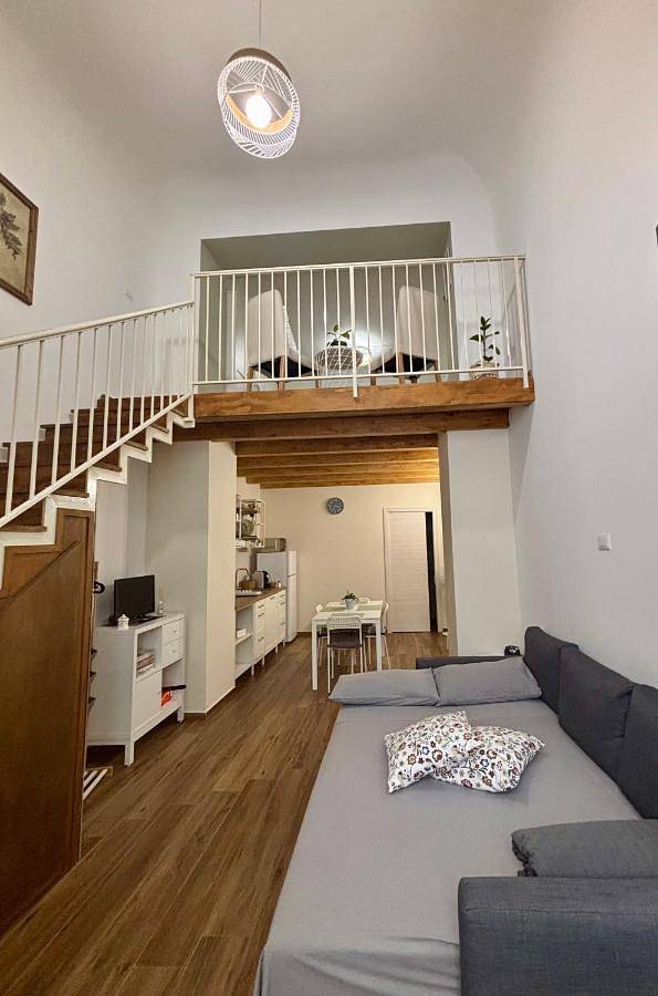 Loft per 4 persone a Catania