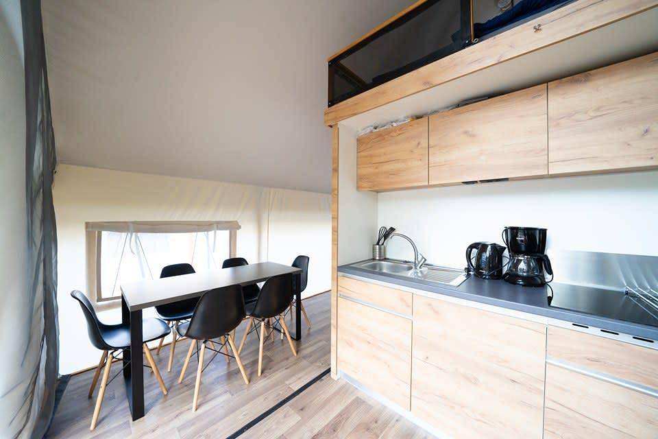 Europarcs Zilverstrand — Glamping tent Luxery 6 in Mol, Région d'Anvers