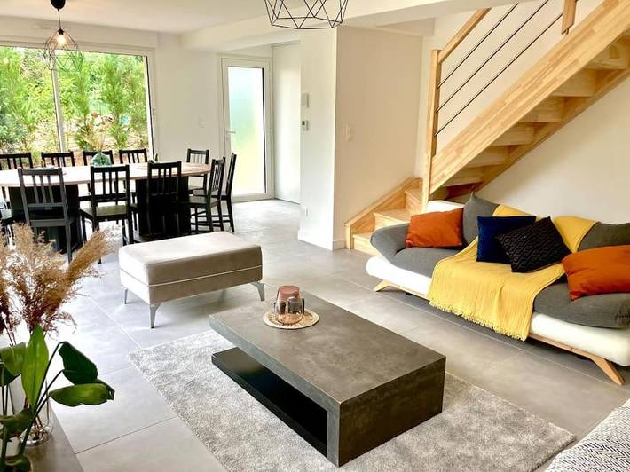 Location de vacances pour 12 personnes, avec terrasse à Brindas - 2