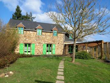 Cottage pour 4 personnes, avec jardin, animaux acceptés à Chailland