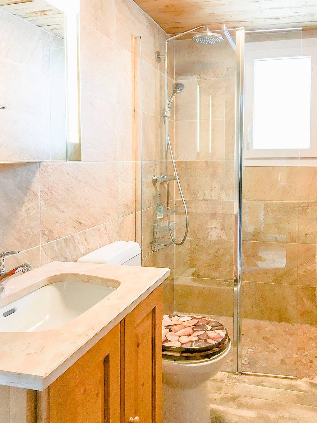 Casa de vacaciones para 9 personas con balcón in La Tzoumaz, Riddes