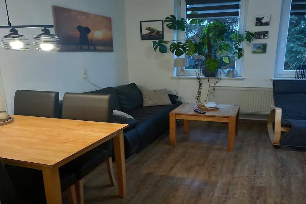 Ganze Wohnung, Wohnung in Stormbruch in der Nähe des Skigebietes in Diemelsee, die Mittelgebirge