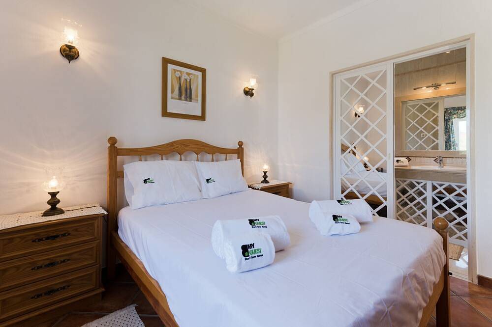 Lagoa Beach & Pool Villa (C120) in Praia do Meco, Sesimbra (Castelo)