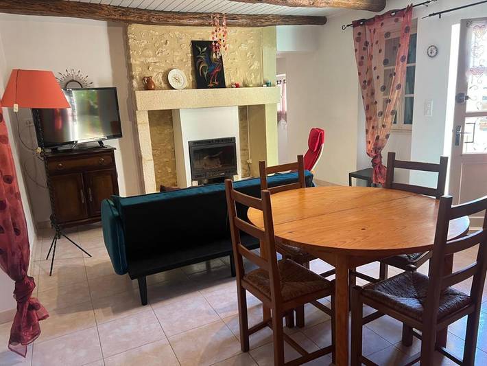 Location de vacances pour 4 personnes, avec Balcon et Terrasse ainsi que Jardin et Piscine à Cuzorn - 4
