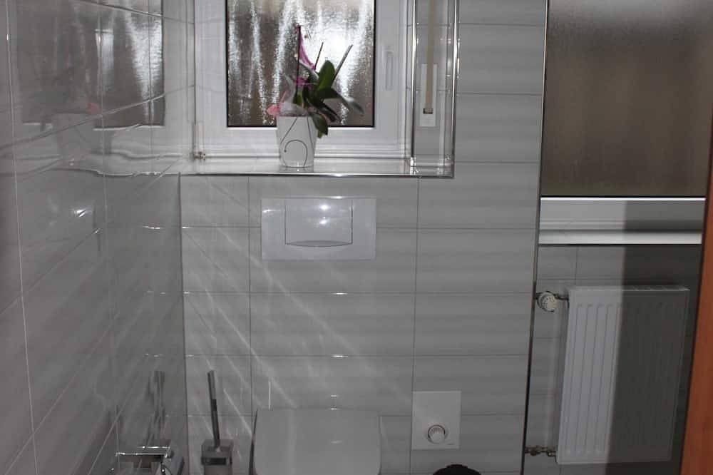 Gästehaus Schwien - Appartement 66 qm, voor max. 6 mensen. in Europa-Park, Rust