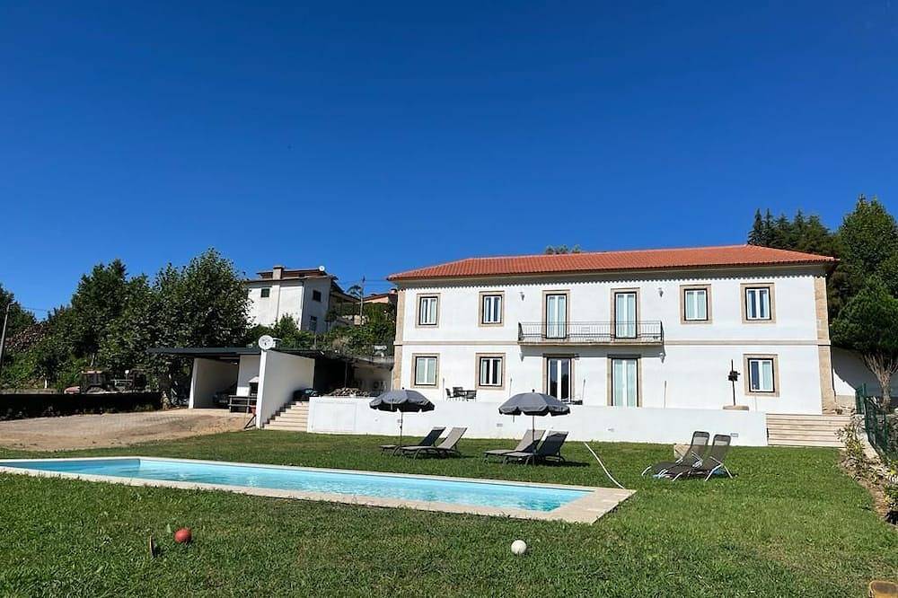 Casal Magister - Historic and romantic Villa in the Countryside in Cabeceiras de Basto (Cidade), Distrito de Braga