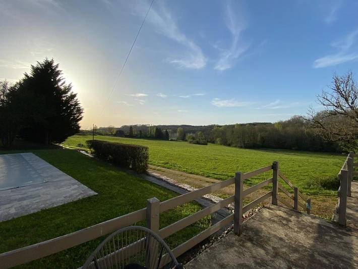 Location de vacances pour 12 personnes, avec vue ainsi que piscine et jardin dans Vergt-de-Biron - 4