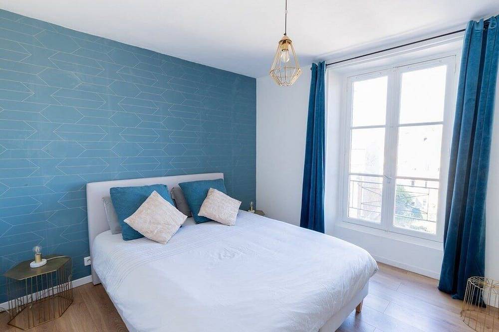 Appartement entier, Suite Gatsby - 6 personnesa seulement 2 min à pieds de l'avenue de Champagne ! in Épernay, Marne