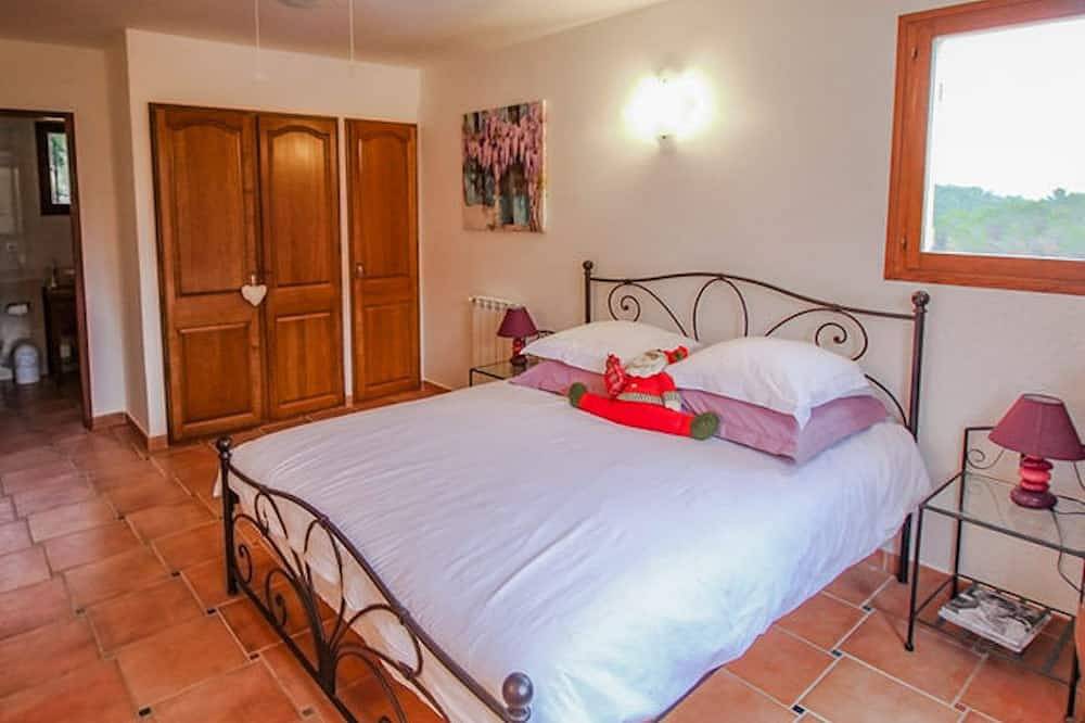 Confort, Qualité , Espace, près de tout:  Tout y est...en famille ou entre amis. in Seillans, Région de Draguignan