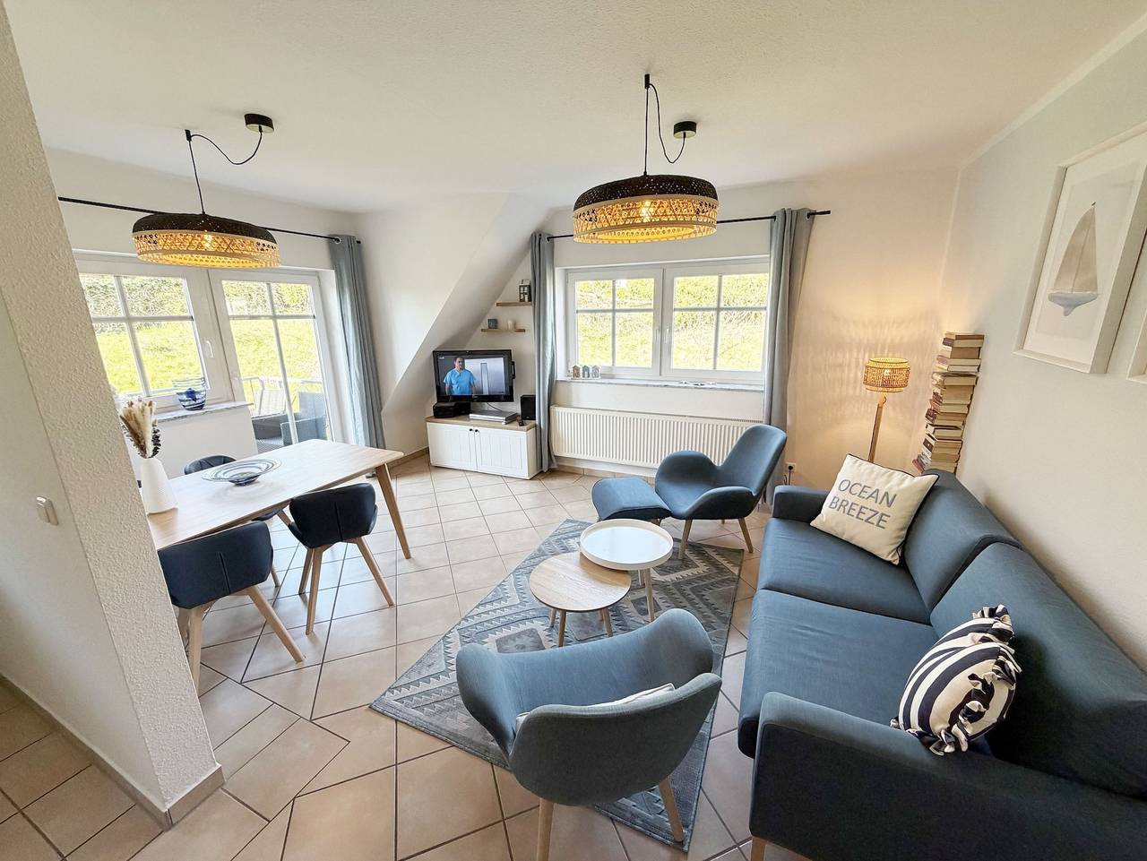 Ganze Ferienwohnung, Csp: Dünenhaus Göhren Ferienwohnungen in ruhiger Lage - Dünenhaus Göhren Whg. 04 mit 2 Balkone Süd/West in Göhren, Rügen