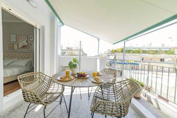 Ferienwohnung für 4 Personen, mit Balkon, kinderfreundlich in Athen