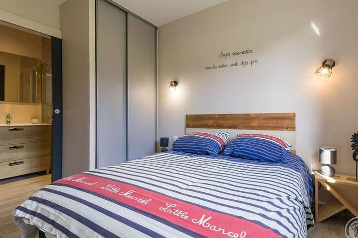 Gîte pour 8 personnes, avec jardin, animaux acceptés à Montmartin-sur-Mer - 2