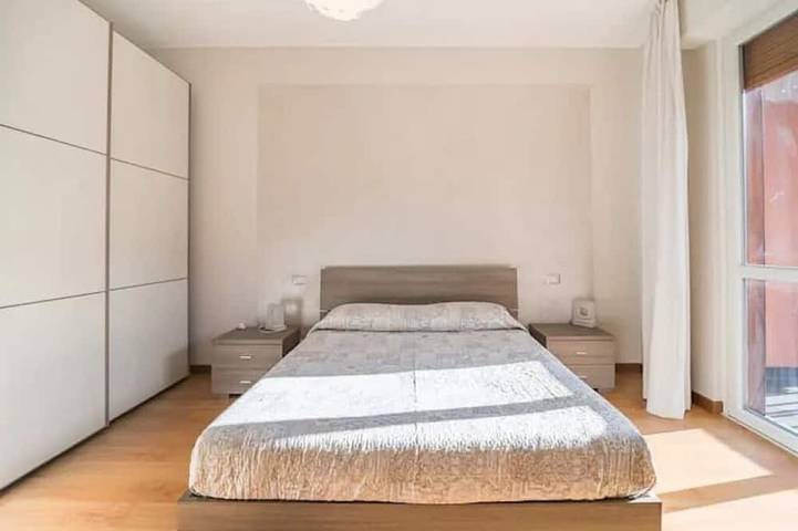 Entire apartment, Como 101, Downtown in Como, Lake Como