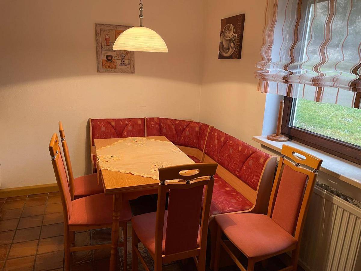 Ganze Wohnung, Feriendorf am hohen Bogen Haus 98 Eg in Kummersdorf (Arrach), Arrach