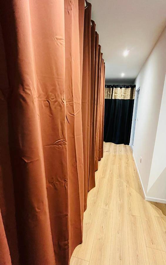 Gîte pour 6 personnes, avec vue et terrasse, adapté aux familles à Roullens - 4