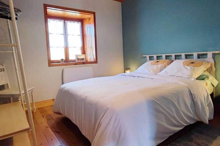 Location de vacances pour 6 personnes, avec jardin à Blassac - 3