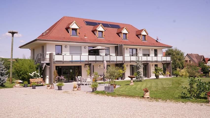 Chambre d’hôte pour 4 personnes, avec Terrasse et Jardin