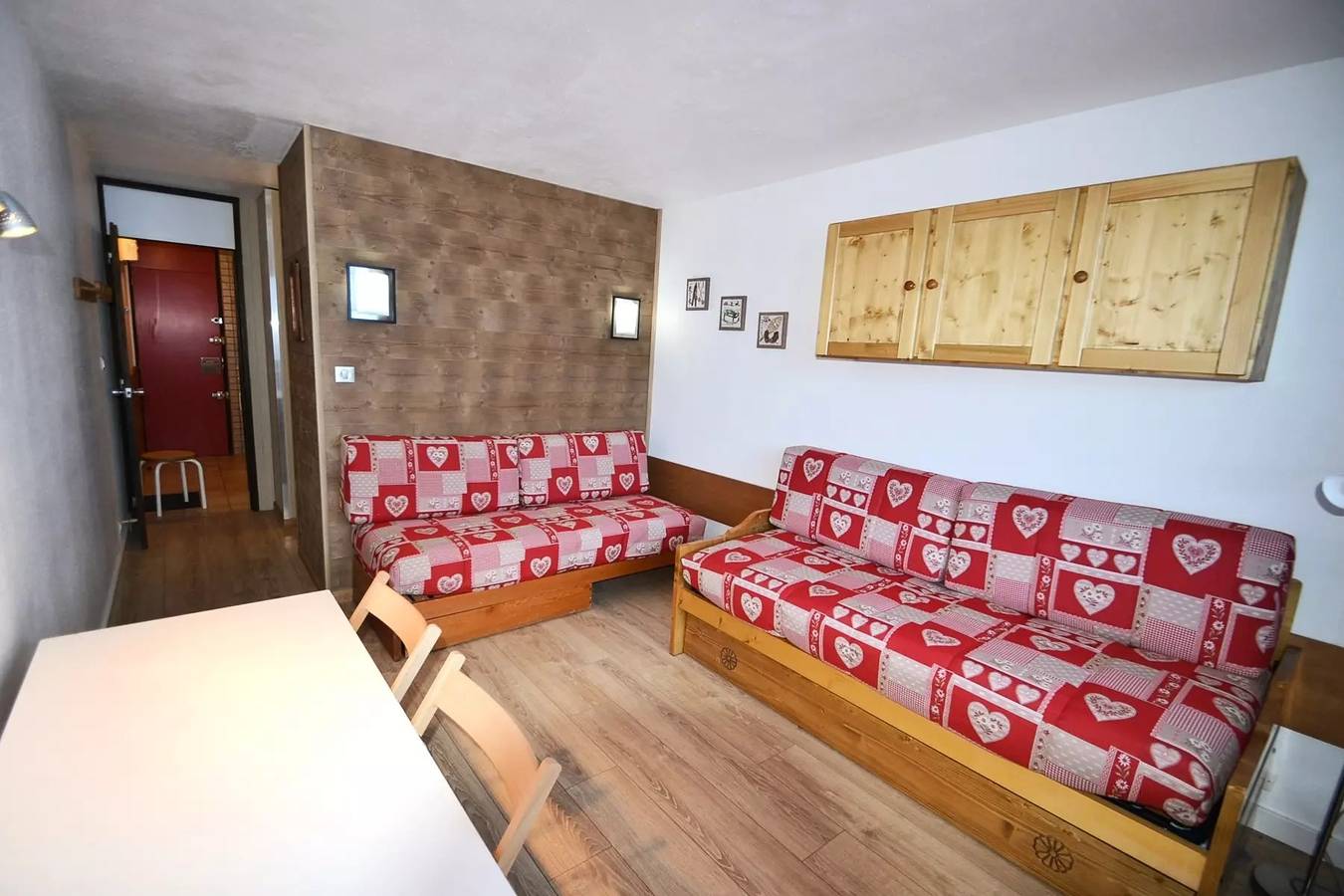 Chalet voor 4 Personen in La Plagne, Aime