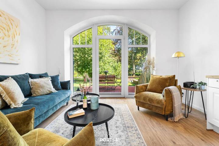 Ferienwohnung für 6 Personen, mit Terrasse und Garten sowie Seeblick und Ausblick in Hedwigenkoog