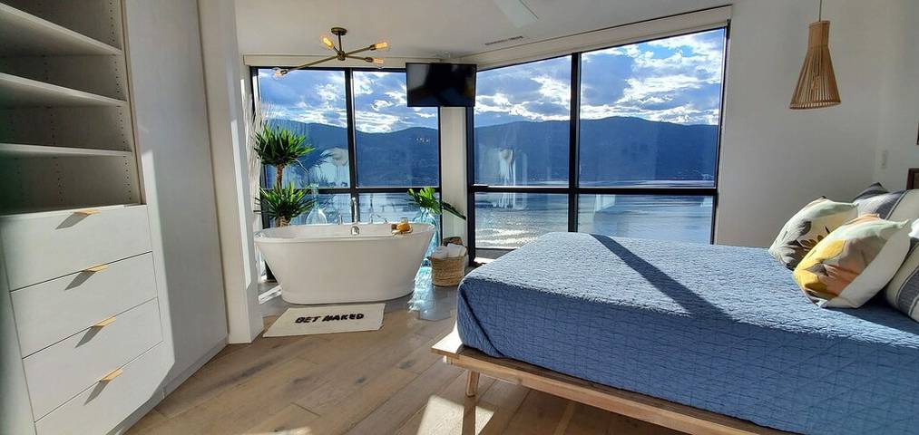 Gîte pour 6 personnes, avec balcon et jacuzzi à Kelowna - 4