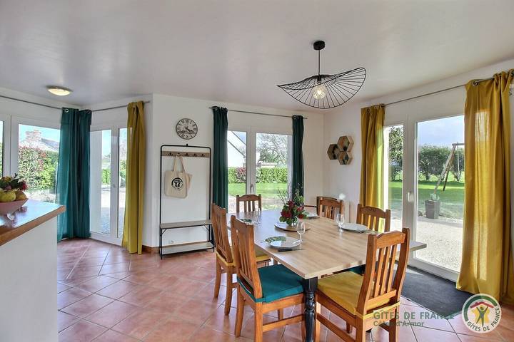 Gîte pour 4 personnes, avec jardin dans Les Hospitaux (Erquy) - 3