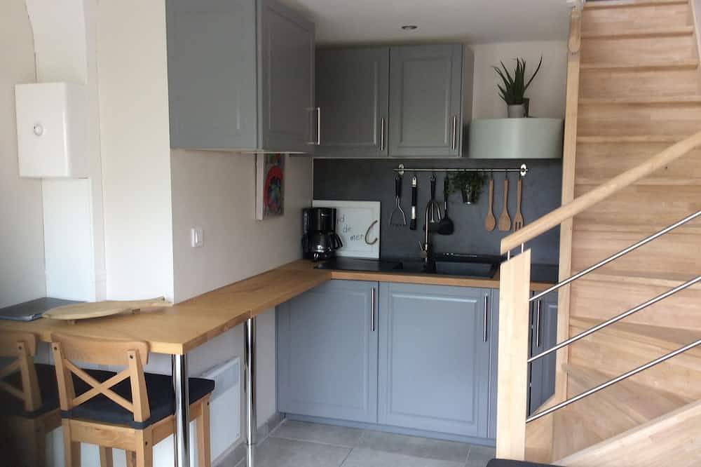 Apartamento entero, Estudio en alquiler Port la Foêt - La Forêt Fouesnant 29940 in La Forêt-Fouesnant, Côte de Cornouaille