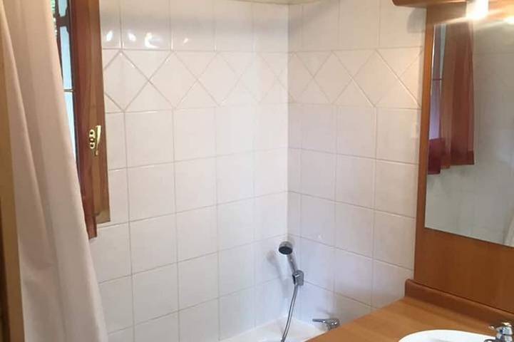Apartamento entero, Les Deux Alpes / esquís con pies 4/6 pers. 37m2 in Mont-de-Lans, Les Deux Alpes
