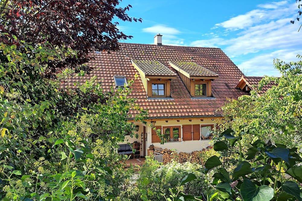 Apartamento inteiro, Gemütliche Waldrandlage Badenweiler Sehringen in Lipburg, Badenweiler