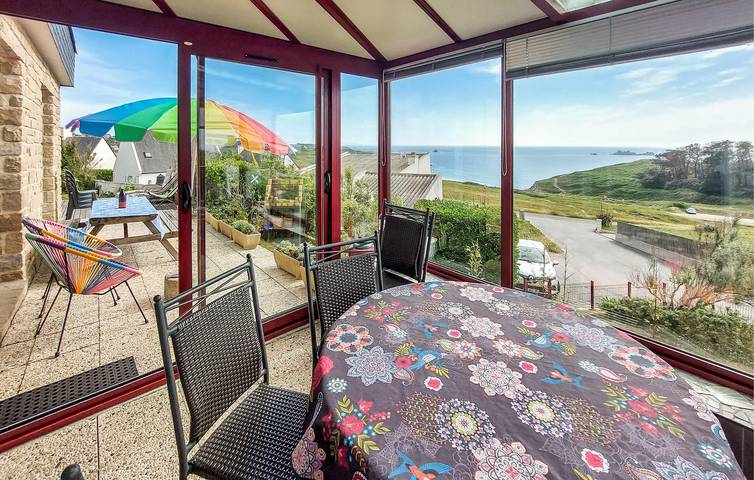 Rückzugsort am Strand mit Parkplatz, TV, Geschirrspüler und Garten in Plouarzel, Brest und Umgebung