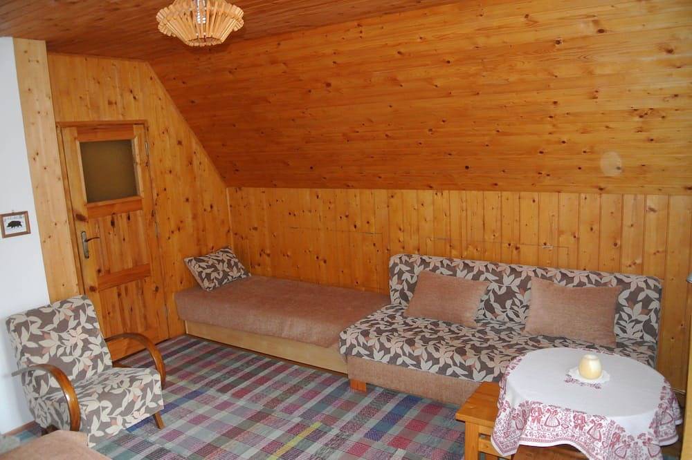 Romantisches, komfortables Ferienhaus direkt am Nationalpark in okres Liptovský Mikuláš