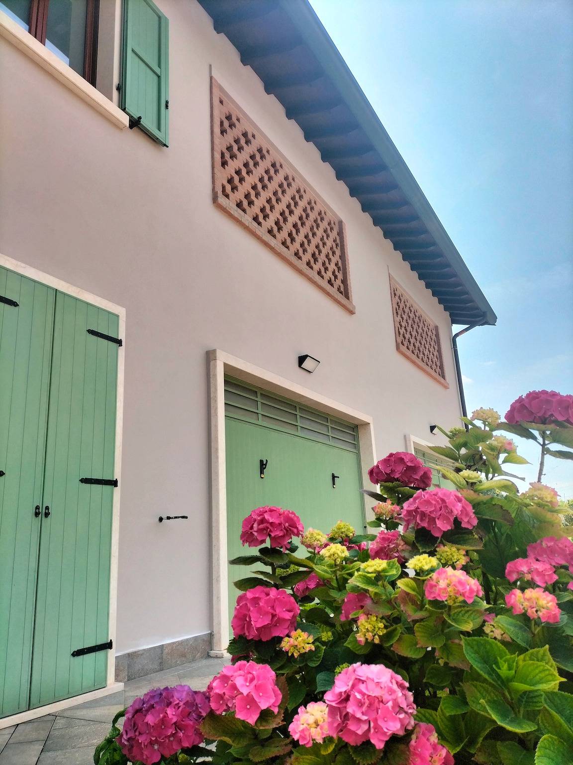 Ganzes Studio, Studio 'La Scarpina Alloggio N 2' mit privater Terrasse, Gemeinschaftsgarten und Klimaanlage in Ponti sul Mincio, Gardasee