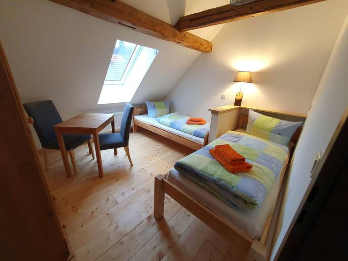 Ferienhaus für 7 Personen, mit Terrasse und Garten in Tanne - 4
