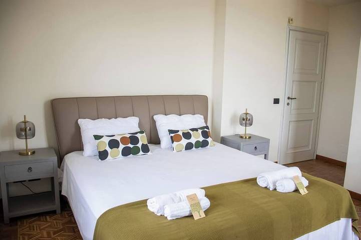 Location de vacances pour 14 personnes, avec jardin à Govone - 2