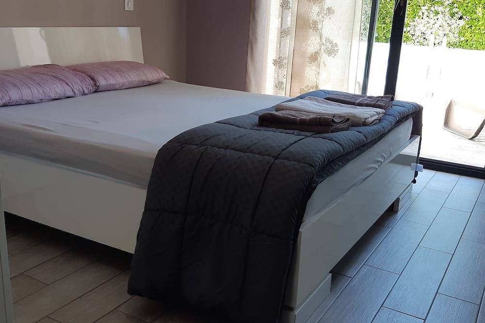 Un qq km del Golfo de Morbihan y el mar, con piscina cubierta climatizada in Surzur, Côte des Mégalithes