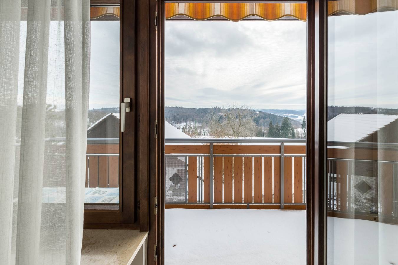 Ganze Wohnung, Gemütliche Ferienwohnung "Ferienwohnung Gebhart" am Bodensee in Öhningen, Hegau