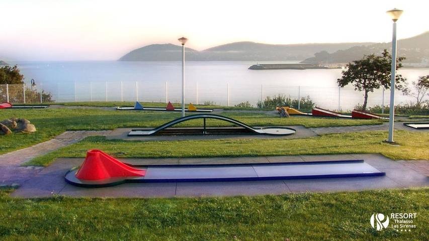 Ferienanlage für 6 Personen, mit Pool und Garten in Spanien - 3