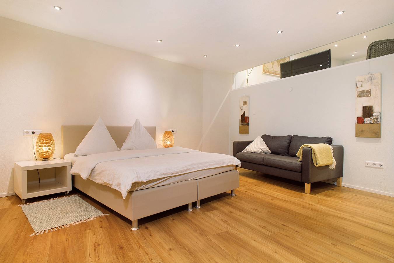 Ganze Wohnung, 'Apartment ehemalige Backstube' mit Gemeinschaftsterrasse und Wlan Souterrain  in Kippenhausen, Immenstaad am Bodensee