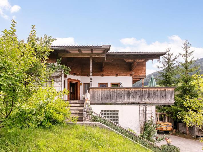 Ferienhaus für 10 Personen, mit Balkon