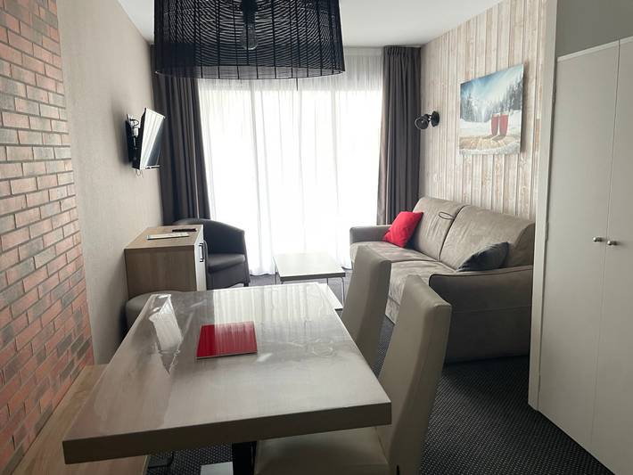 Studio entier, Studio avec piscine et animaux admis, Gourette, 4 pers in Gourette, Eaux-Bonnes