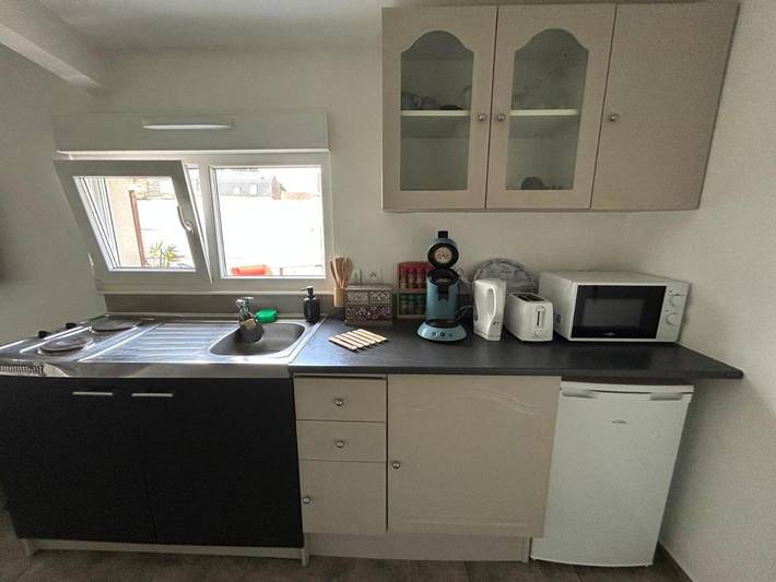 Gîte pour 2 personnes, avec terrasse dans Neuville-Saint-Rémy - 3