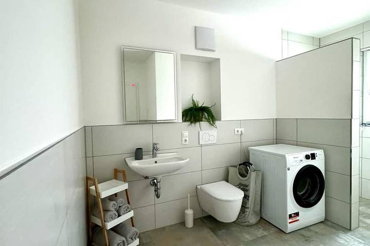 Ganze Wohnung, Centrical - Netflix - Queensize Bed in Bruchsal, Kraichgau