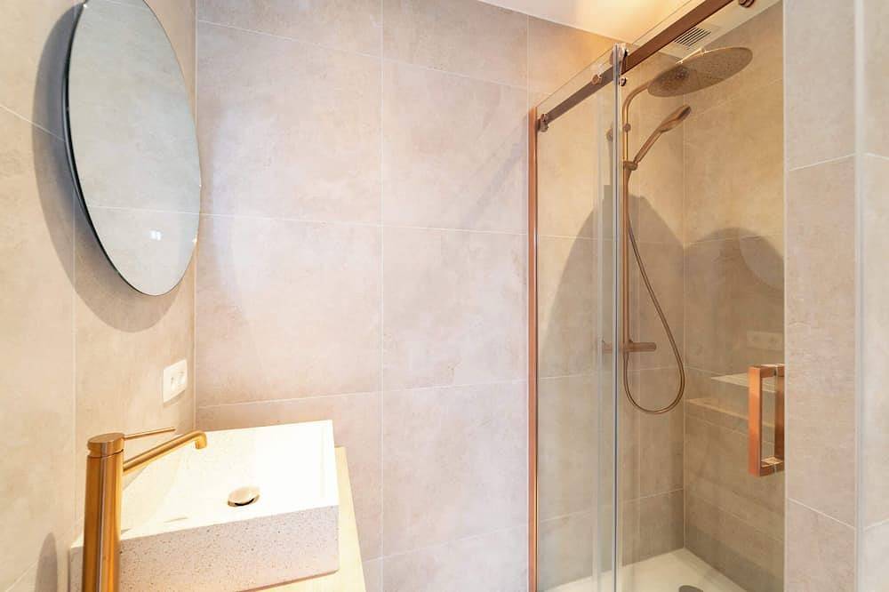 Geheel appartement, Chic Duplex Steps from Grote Markt in Antwerpen, Antwerpen en omgeving