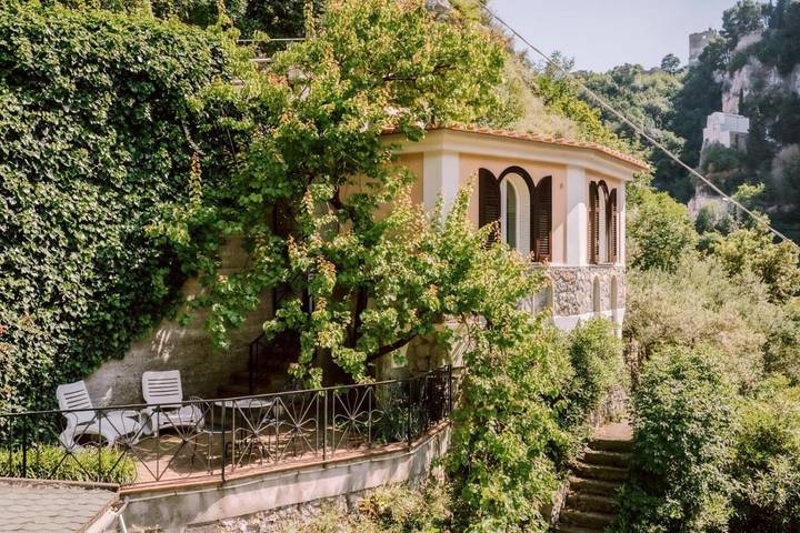Location de vacances pour 6 personnes, avec jardin ainsi que vue et piscine à Castiglione - 4