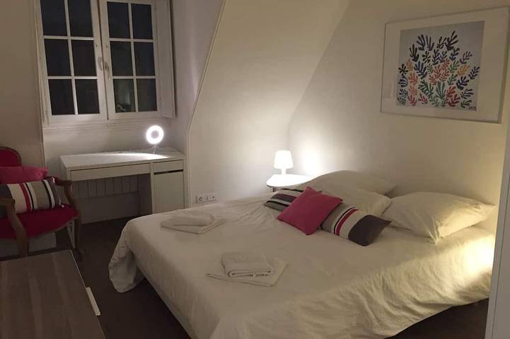 Gîte pour 8 personnes, avec balcon, animaux acceptés dans Plage du Miramar - 2