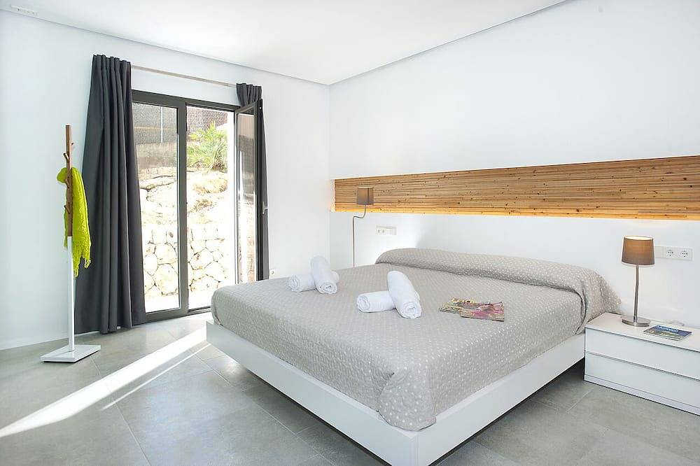 Esta es la casa de lujo para 8 personas que estás buscando *piscina climatizada* in Crestatx, Sa Pobla