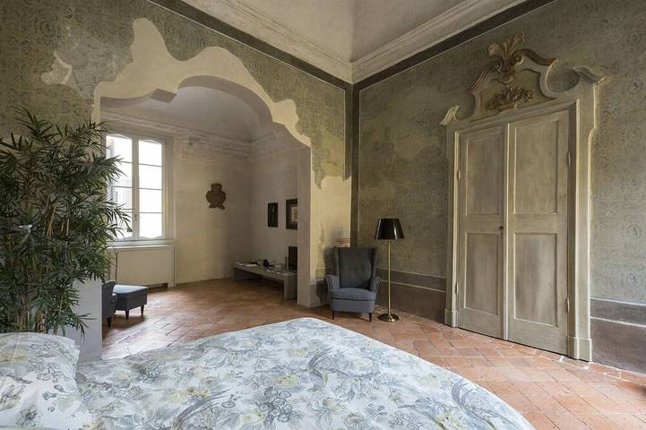 Ganze Wohnung, Charmante Residenz 180 mq im Stadtzentrum von Mantua in Mantua, Mantua Provinz